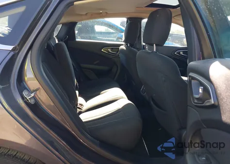 2016 Chrysler 200 Limited from USA, damaged, VIN 1C3CCCAB8GN121916